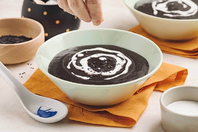 Black Sesame Sweet Soup for Pregnant Women